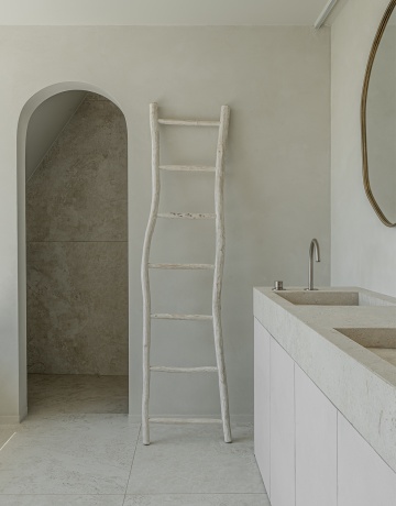 Bathroom Eline